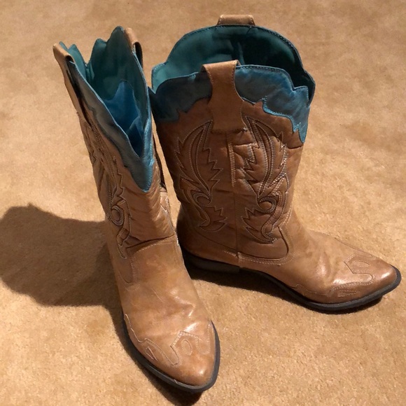 Coconuts by Matisse Shoes - Coconuts Cowboy Boots